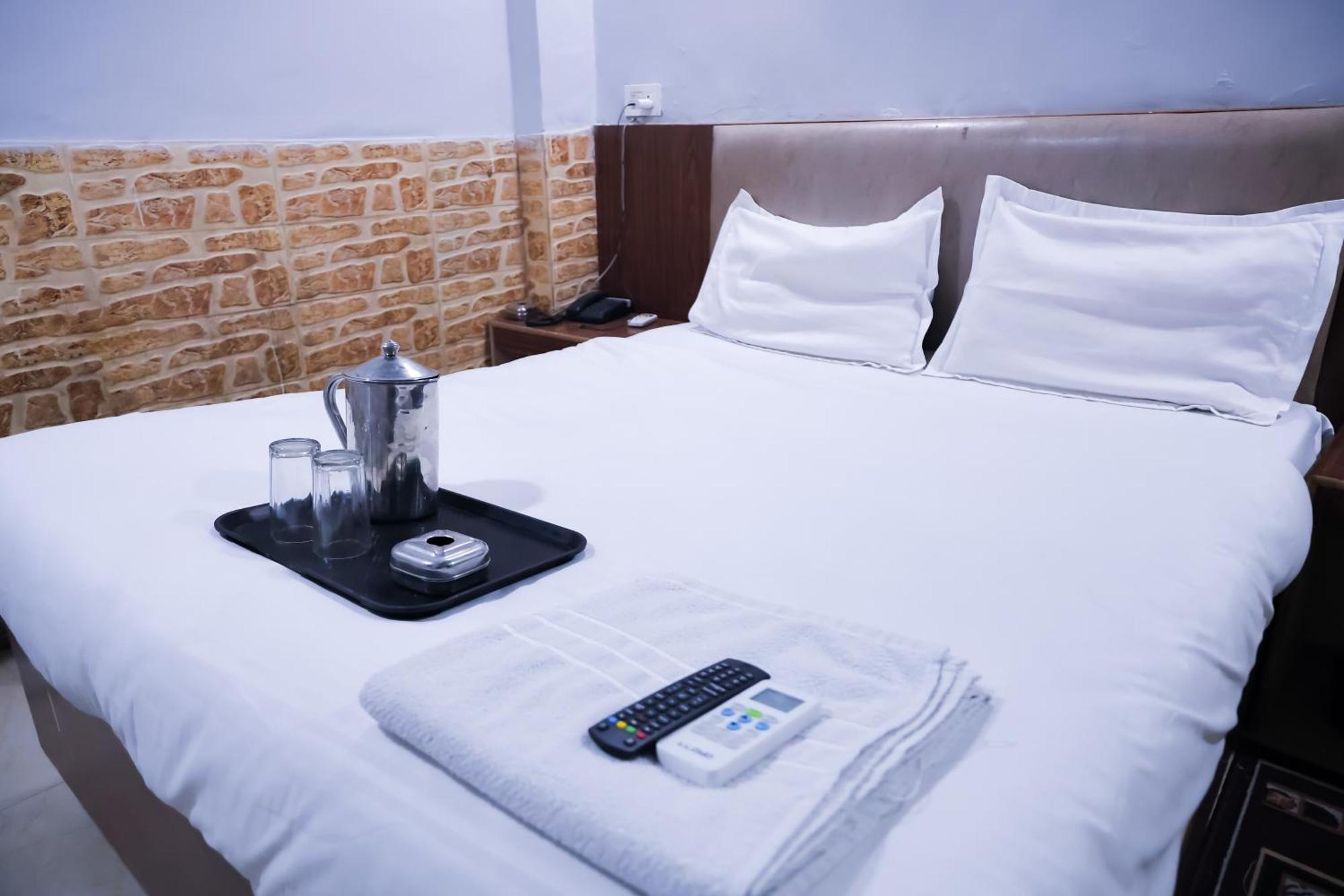 Mannat Stay Hotel - Laxmi Nagar New Delhi Luaran gambar