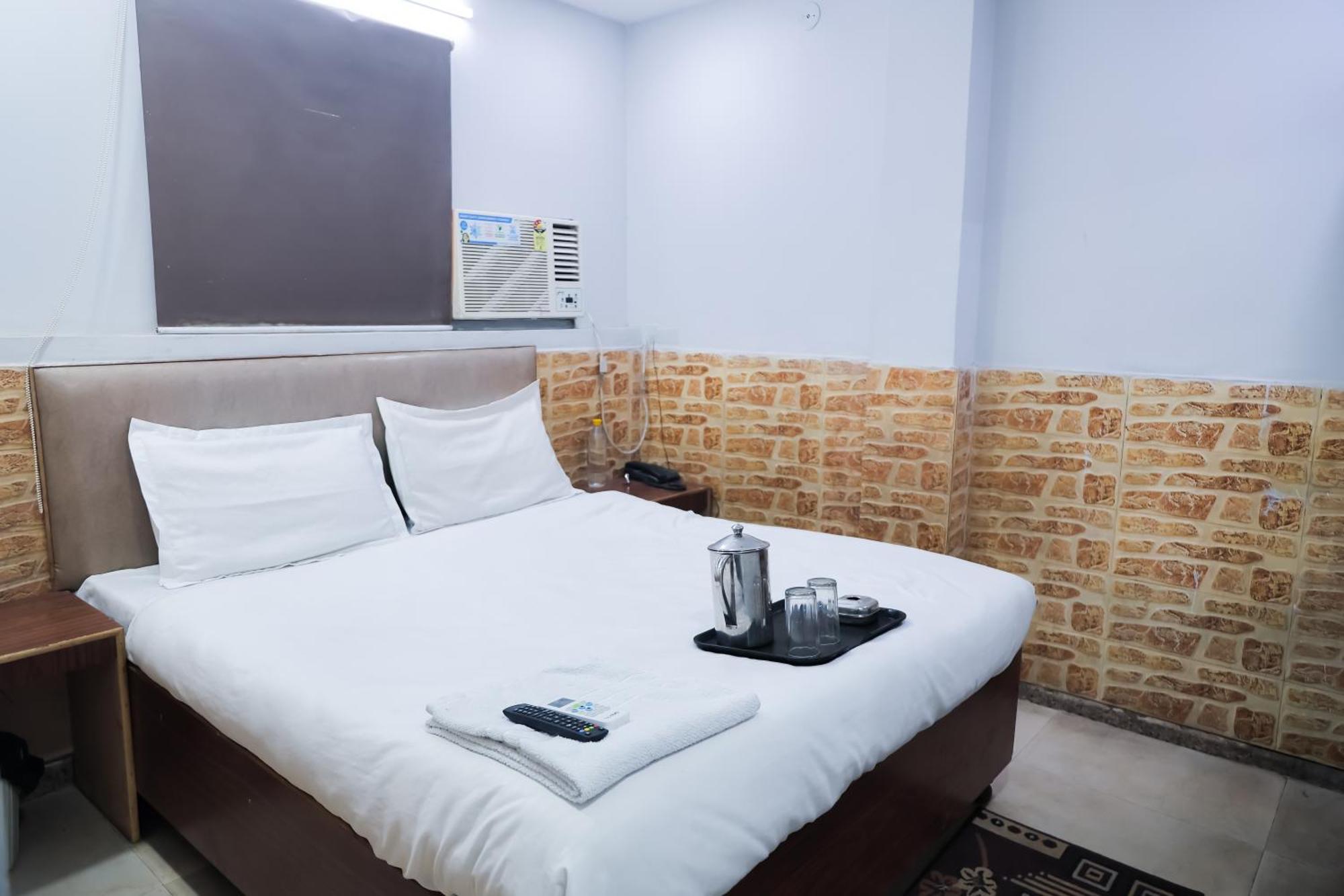 Mannat Stay Hotel - Laxmi Nagar New Delhi Luaran gambar
