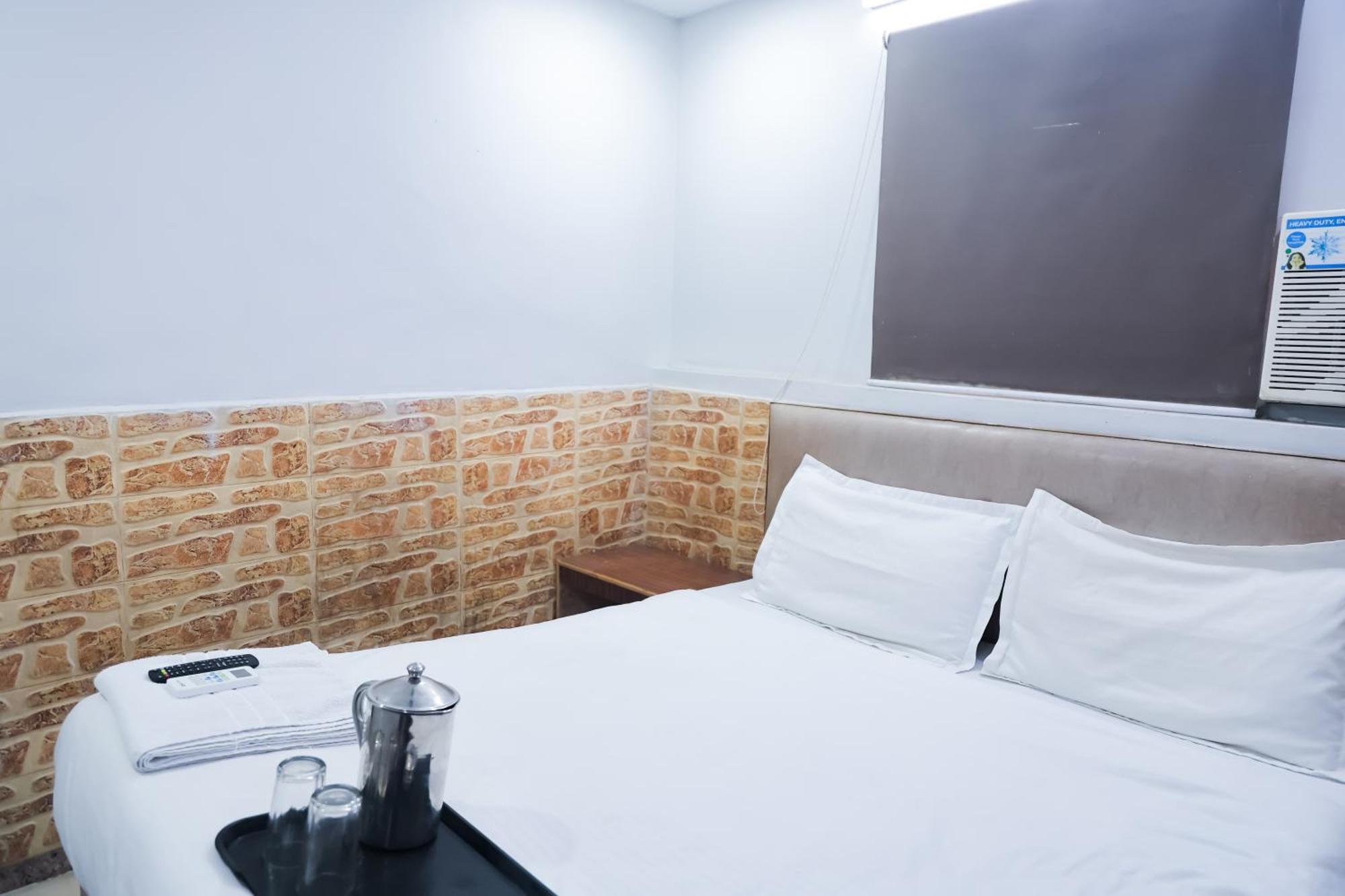 Mannat Stay Hotel - Laxmi Nagar New Delhi Luaran gambar